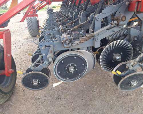 Sembradora Juber 5900 de 22 a 26 con Kit Mecánico