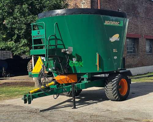 Mixer Vertical MDV 14m3. Agromec - Disponible - 6 Valores