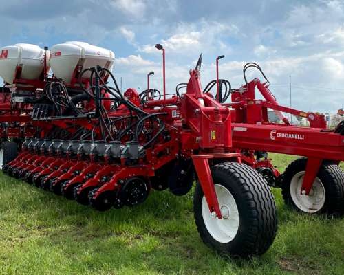 Sembradora Crucianelli Plantor 3052 - Disponible