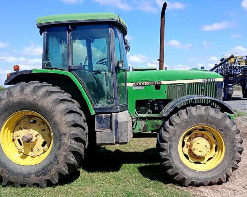 Tractor John Deere 7500