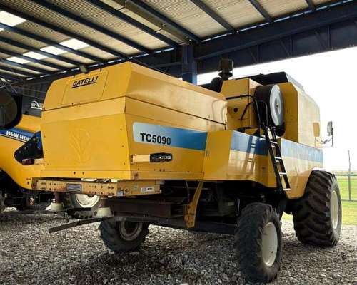Cosechadora New Holland TC 5090 - 2008.