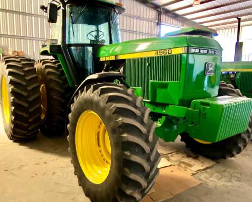 John Deere 4960 - 225 HP de Potencia -