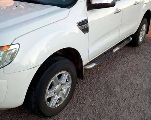 Ford Ranger XLT 2015 - 44 Automática