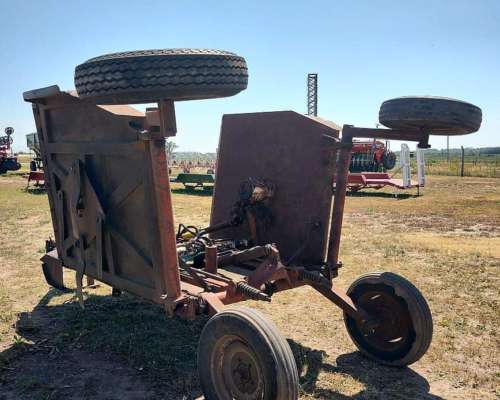 Desmalezadora Mariposa Yomel de 4,5 Mts de Labor