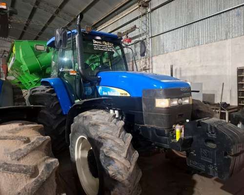 Tractor New Holland TM150