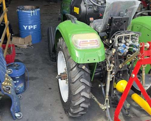 Tractor Chery Parquero 30hp C/desmalezadora Chino