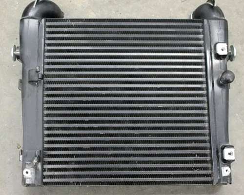 Intercooler Radiador Puma Case 87736452 New Holland T7