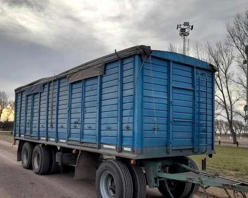 Acoplado Cerealero Montenegro 1975