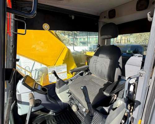 Excavadora Komatsu PC200 2017 Máquina Excavadora Nqnmaq