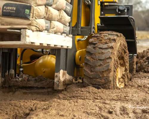 Autoelevador E40 Articulado 4X4 OFF Road - Entrega Inmediata