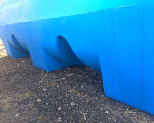 Disponible.tanque Plástico de 6.000 Litros