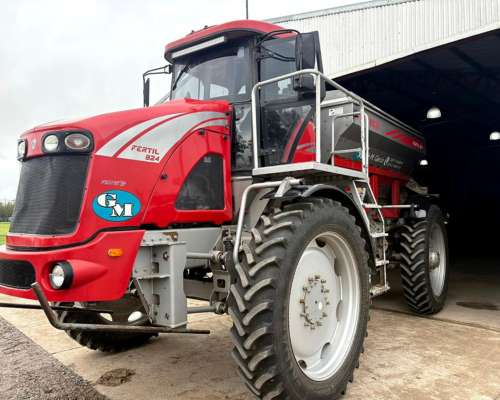 Fertilizadora Autopropulsada Fertec F 824