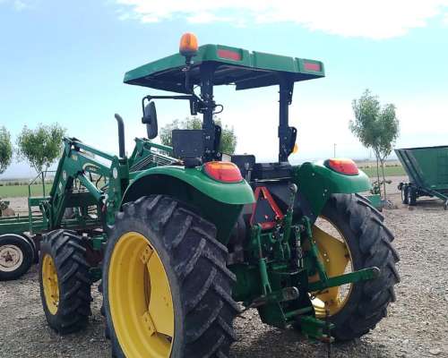 John Deere 5090e D Paton. año 2017. 3 Pts. Pala OM.