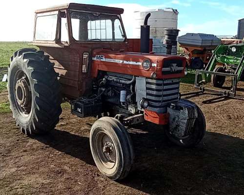 Tractor Massey Ferguson 1075