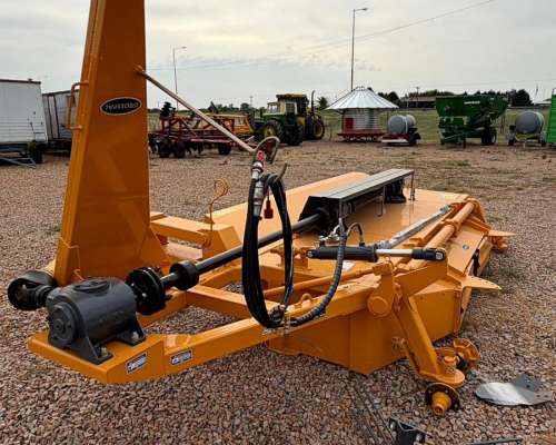 Desmalezadora Grosspal 3,2 Metros Cardanica