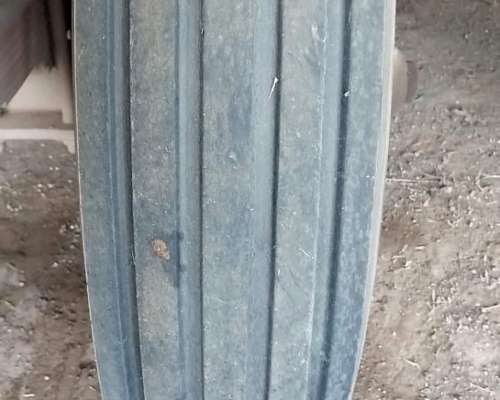 Tolva Semillera de 7 TN.