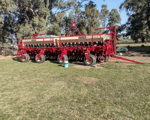 Giorgi D 10 de 44 a 19, con Monitor