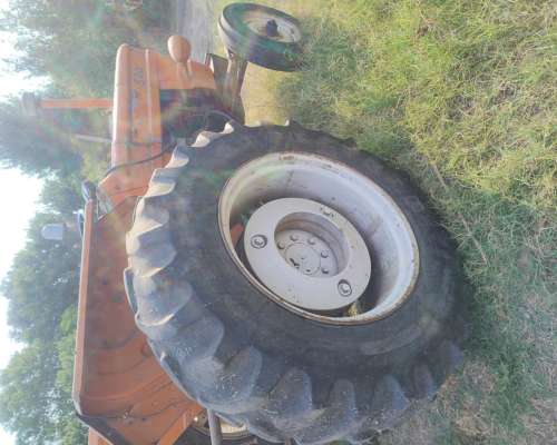 Tractor Fiat 540 Tres Puntos