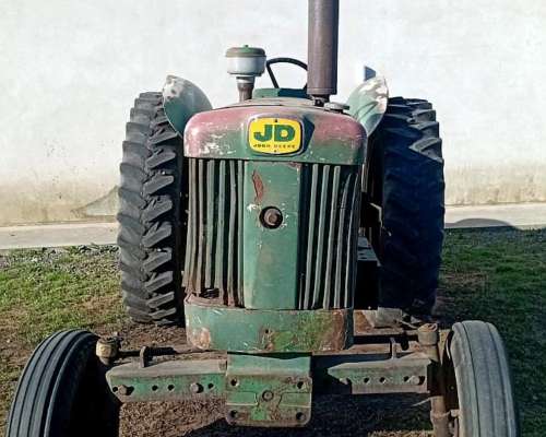 Tractor John Deere 445