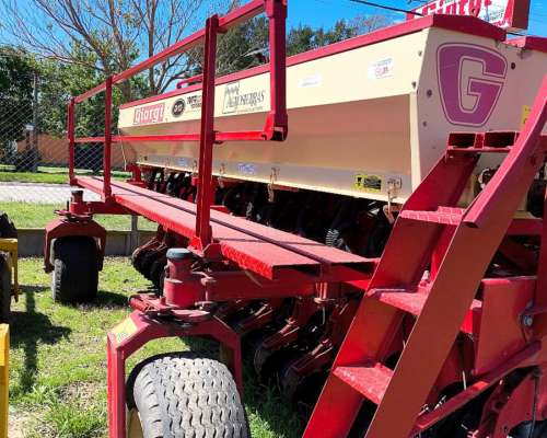 Sembradora Grano Fino Giorgi D10
