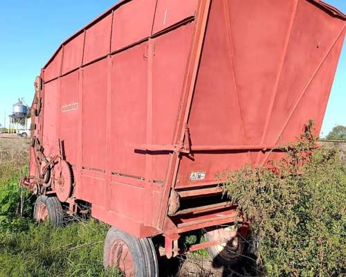 Carro Forrajero Marinero B300