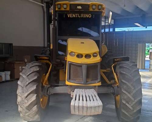 Tractor Pauny 250a, 150 HP, 4wd, Paton, 2015