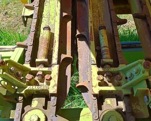 Cosechadora Araus 505 DTH