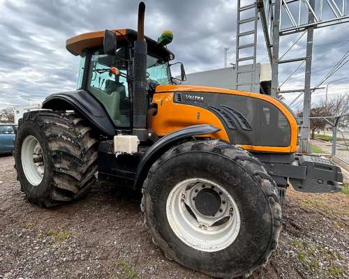 Tractor Valtra BT 170 con Piloto - Caja Powershift