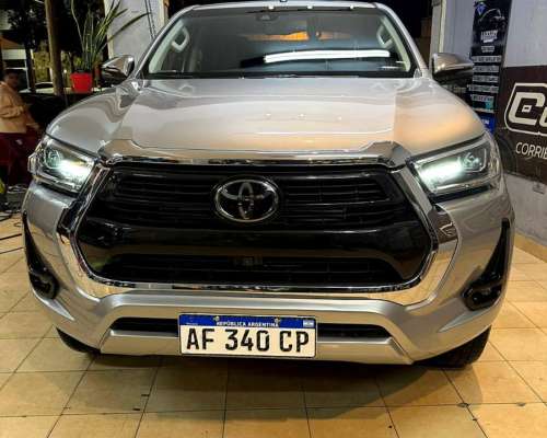 Vendo Toyota Hilux SRX