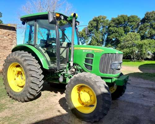 Jd 6100d con 3900 Horas