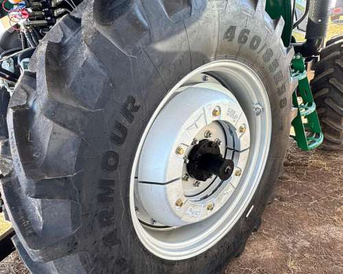 Tractor Chery 140 HP RC 1404 C con Cabina