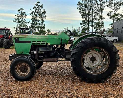 Tractor Deutz 6002 con 3 Puntos.