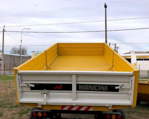 Acoplado Volcador 6 TN. Mancini