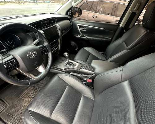 Toyota SW4 SRX Automatica