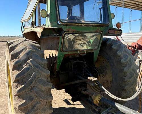 Tractor John Deere 2850