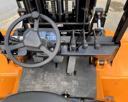 Autoelevador 5 Toneladas 5000kg Triple Torre 4.5m