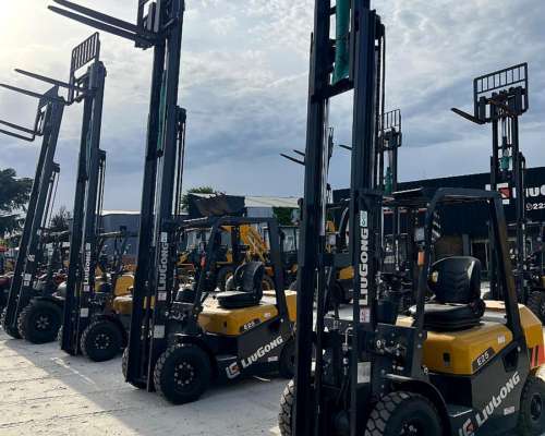 Autoelevador Liugong 2.5tn Desplazador Promoción