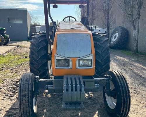 Tractor Valtra A850 año 2010