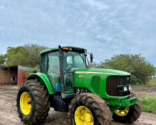 Tractor John Deere 6615