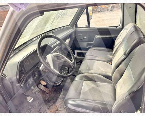 Camión con Bomba Ford 14000 (id624)