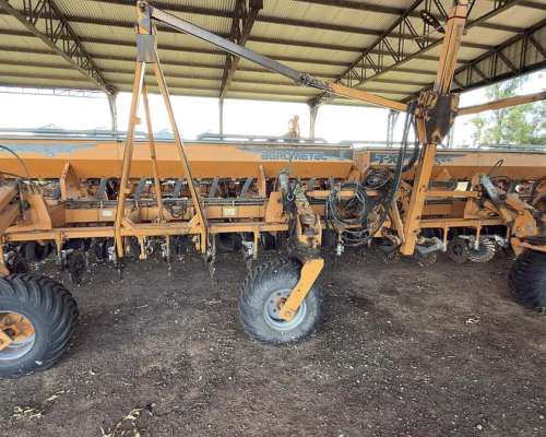 Sembradora Agrometal TX Mega 22 Surcos a 52,5