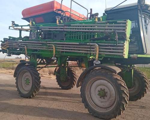 Fertilizadora Metalfor Multiple 3200, 4.500 Hs Motor