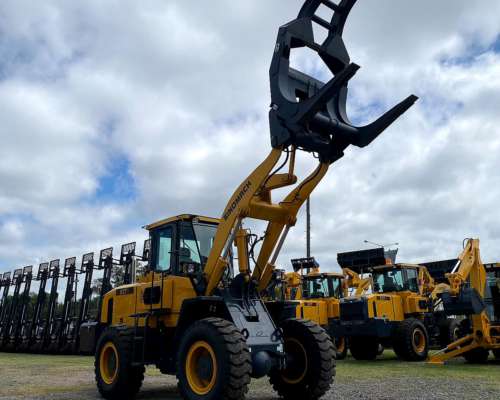 Pala Cargadora con Garra Forestal 3500kg Sinomach 937hg