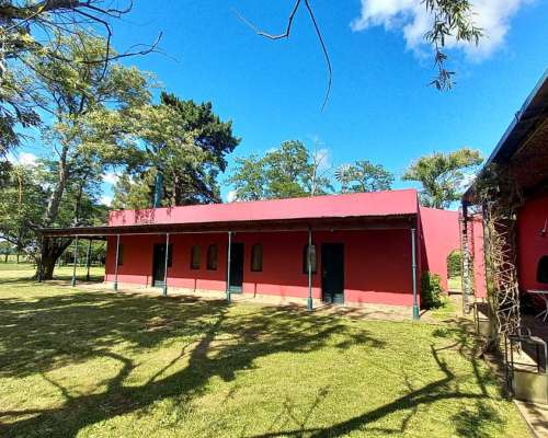 En Venta Finca de 11 Hectáreas, Tres Casas Excelente Parque