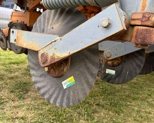 Sembradora Agrometal TX Mega 16 Surcos a 52 cm