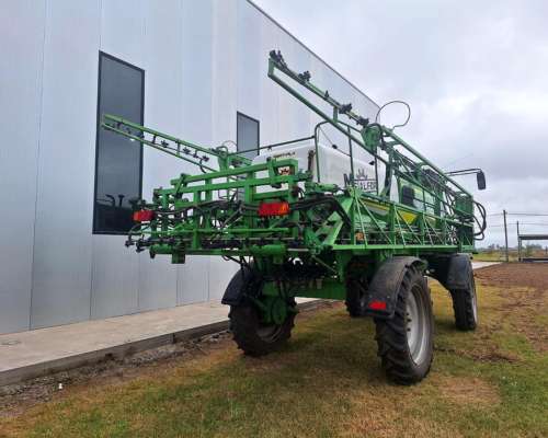 Pulverizador Metalfor Múltiple 2800 en muy Buen Estado