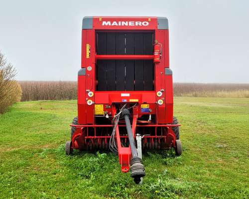 Rotoenfardadora Mainero 5877 .