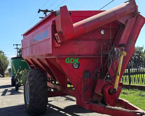 Tolva Autodescargable 14 TN C/ Sobre Baranda 16. Mancini.