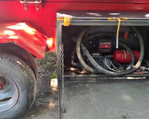 Acoplado Tanque Ultra 4250 Full Geotec