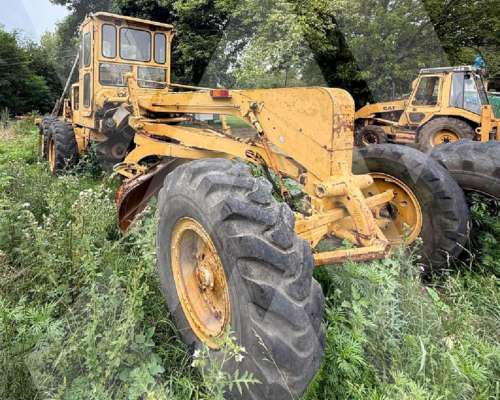 Motoniveladora Caterpillar 12e ID695